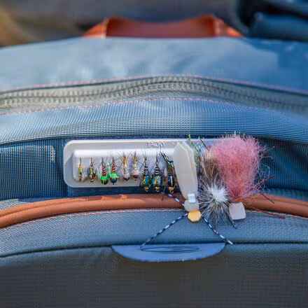 Tacky Fly Dock - 2.0