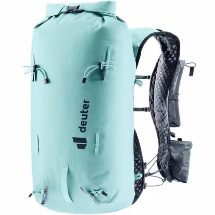 Vertrail 16L Backpack