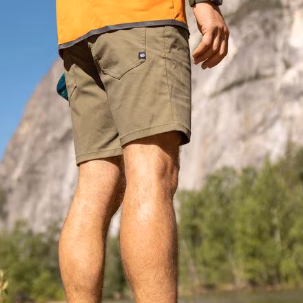 Everywhere Hybrid Short - Men's