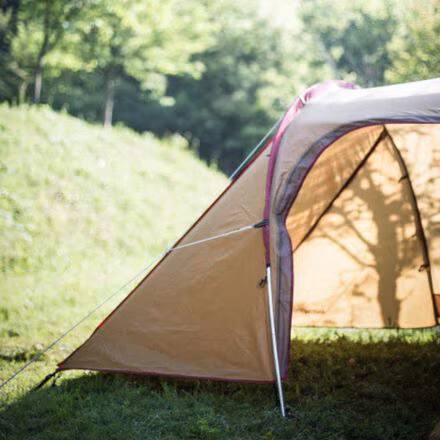 Amenity Dome Tent: 2-Person 3-Season