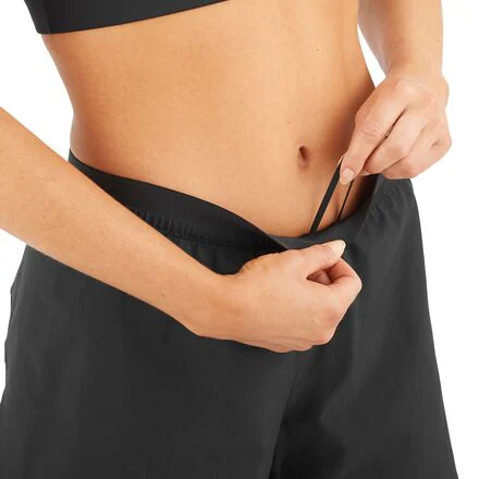 Cross 5in Short - Women's