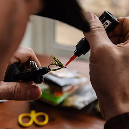 UV Fly Tying Kit with Bench Light