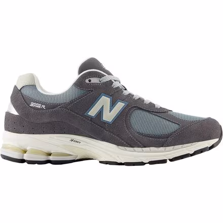 2002R Shoe