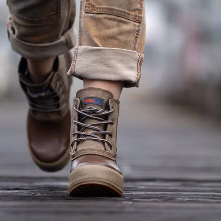 Legacy 6in Lace Boot - Women's