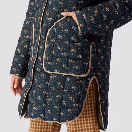 The Reversible Down Treeline Puffer - Women's