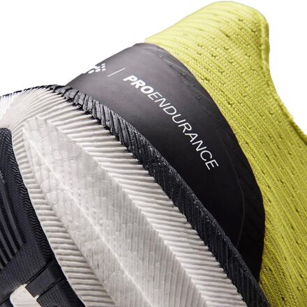 Pro Endur Distance Running Shoe - Men's