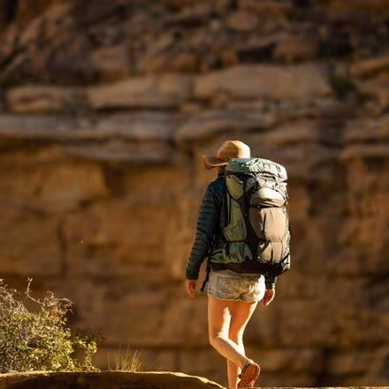 Crown 3 60L Backpack - Women's