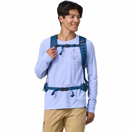 Terravia 28L Backpack