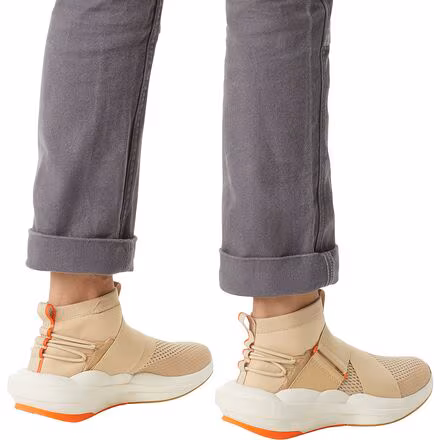 Explorer Defy Mid Shoe - Women's