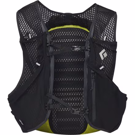 Distance 8L Backpack - Women's