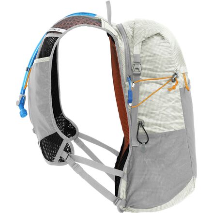 Octane 16L With Fusion 2L Hydration Pack