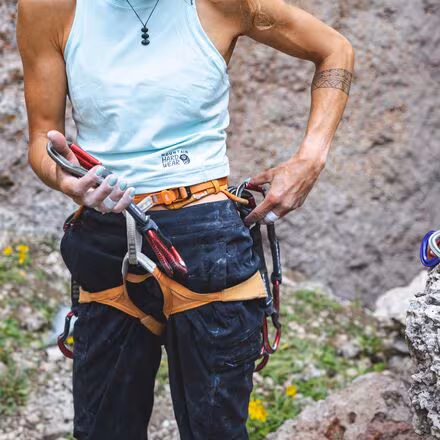 Dynama Jogger - Women's