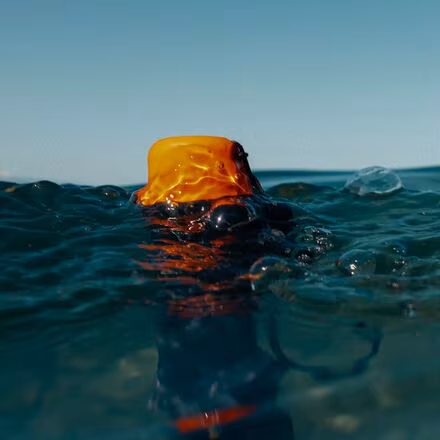 The Handler (Floating Hand Grip)