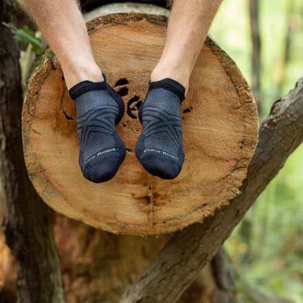 Run No-Show Tab Ultra-Lightweight Cushion Sock