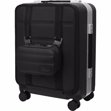 Ramverk Pro Front-Access Carry-On