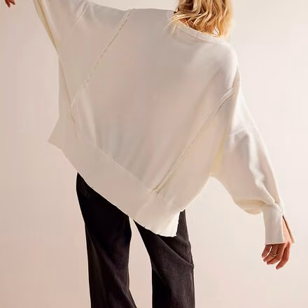 Graphic Camden Sweatshirt - Women's