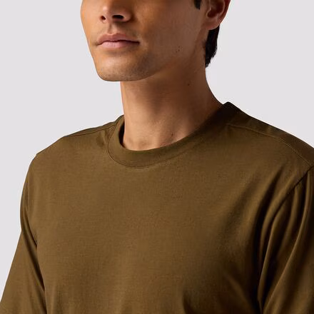 Solid Relaxed T-Shirt - Men's