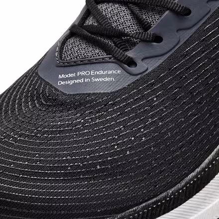 Pro Endur Distance Running Shoe - Men's