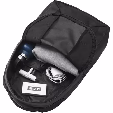 Skate Essential 15L Backpack