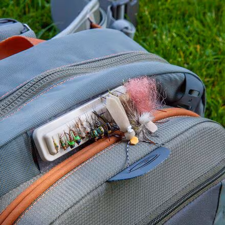 Tacky Fly Dock - 2.0