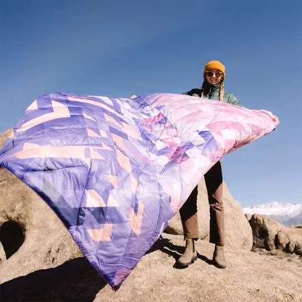 Original Puffy 1-Person Blanket - Geo Rose
