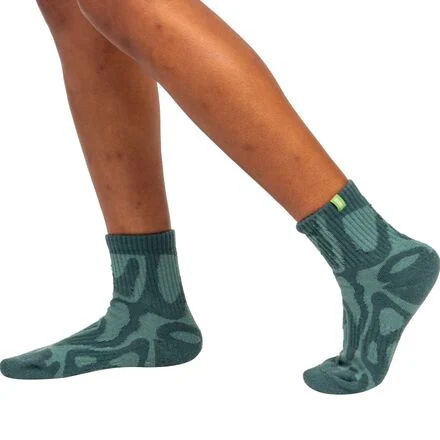 Yellowstone Geysers Night and Day Hiking Sock - 2-pack