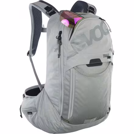 Trail Pro SF 12L Protector Backpack