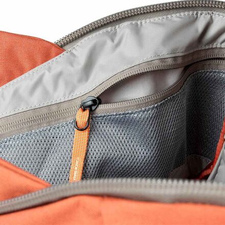 Catalyst 18 Backpack