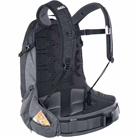 Trail Pro 26L Protector Backpack