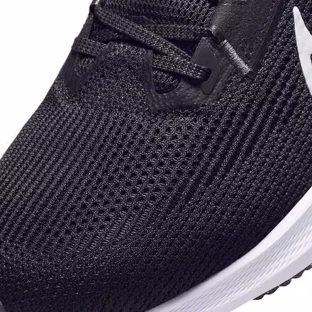 Air Zoom Pegasus 40 Running Shoe - Men's