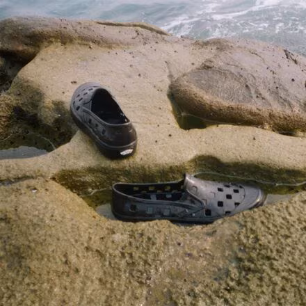 Trek Slip-On Sandal - Men's