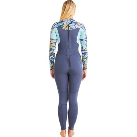 3/2 Synergy Back-Zip Flatlock Fullsuit Wetsuit - Women's