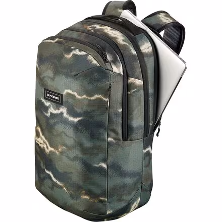 Concourse 31L Backpack