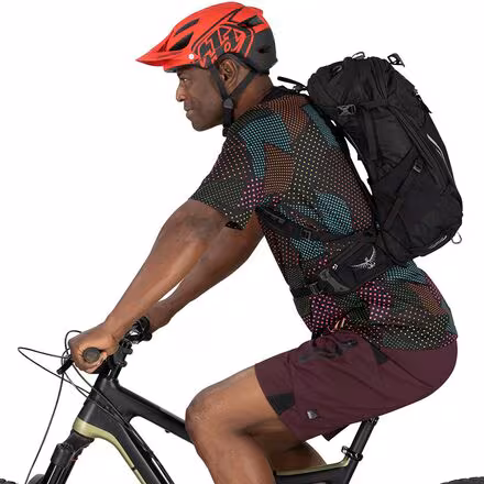 Syncro 20L Hydration Backpack