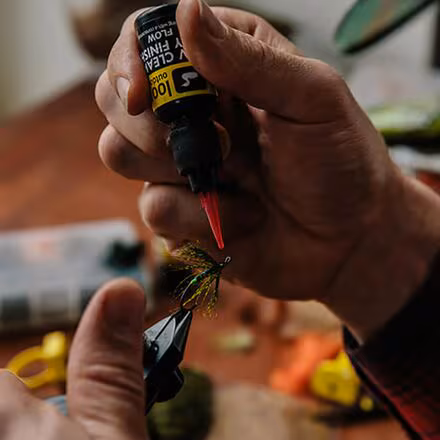 UV Fly Tying Kit with Bench Light