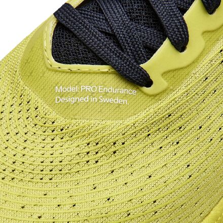 Pro Endur Distance Running Shoe - Men's