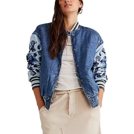 Team Spirit Jacket - Women's