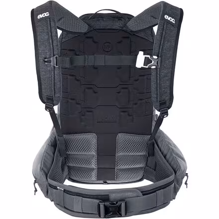 Trail Pro 26L Protector Backpack