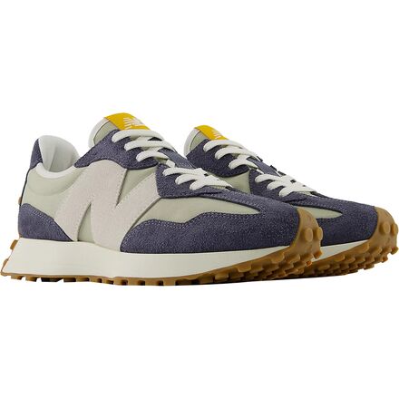 327 Contemporary Shoe