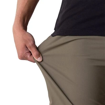 Everywhere Hybrid Short - Men's