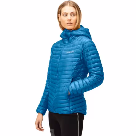 Trollveggen Superlight Down850 Hooded Jacket - Women's