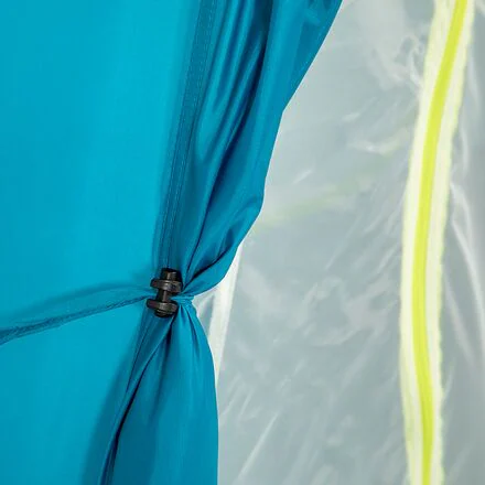 Aurora Highrise Tent: 6-person 3-Season