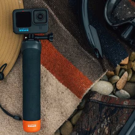 The Handler (Floating Hand Grip)