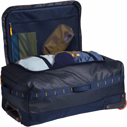 Base Camp Voyager 29in Roller Luggage