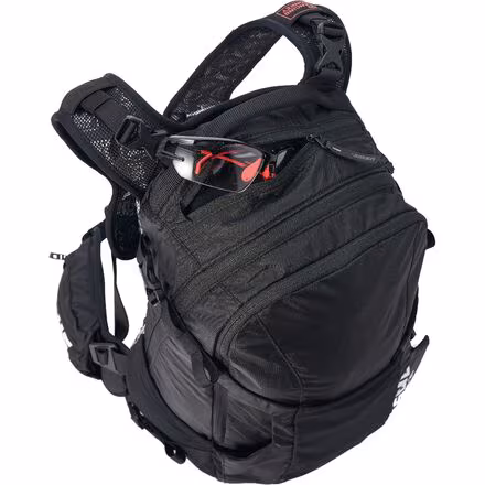 Shred 16L Backpack