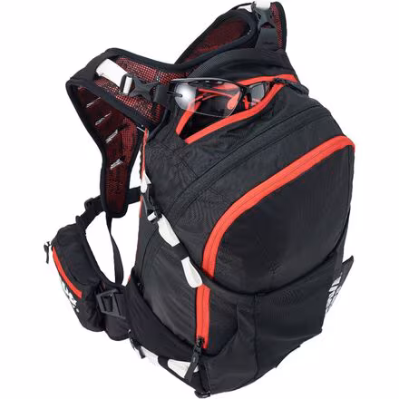 Flow 25L Protector Backpack