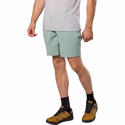 Canyon Active 8in Short - Men's