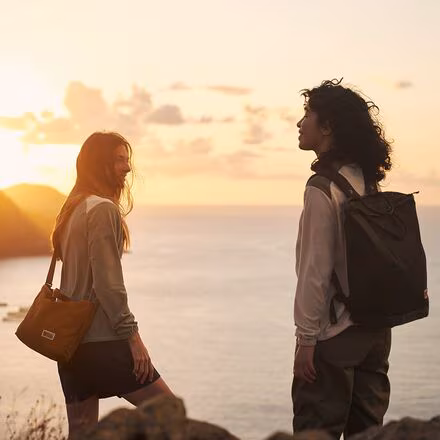 Vardag Crossbody Bag