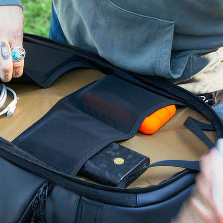 McKinnon Camera Pack 35L