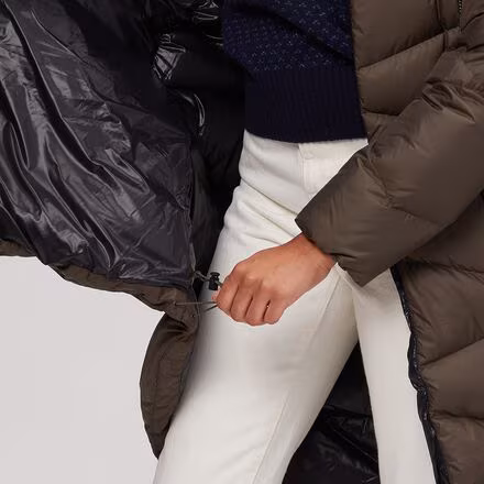 Tundra Down Coat - Women's